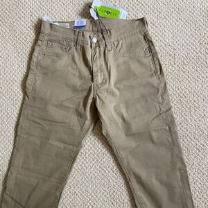 Levis 505 Regular Cropped 28 x 20 Stretch Khaki's--New w/Tags